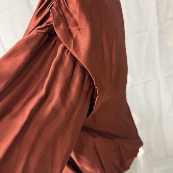 Anthropologie Wine Red Satin Balloon Long Sleeve Blouson Hem Blouse Small NWT - Picture 8 of 11